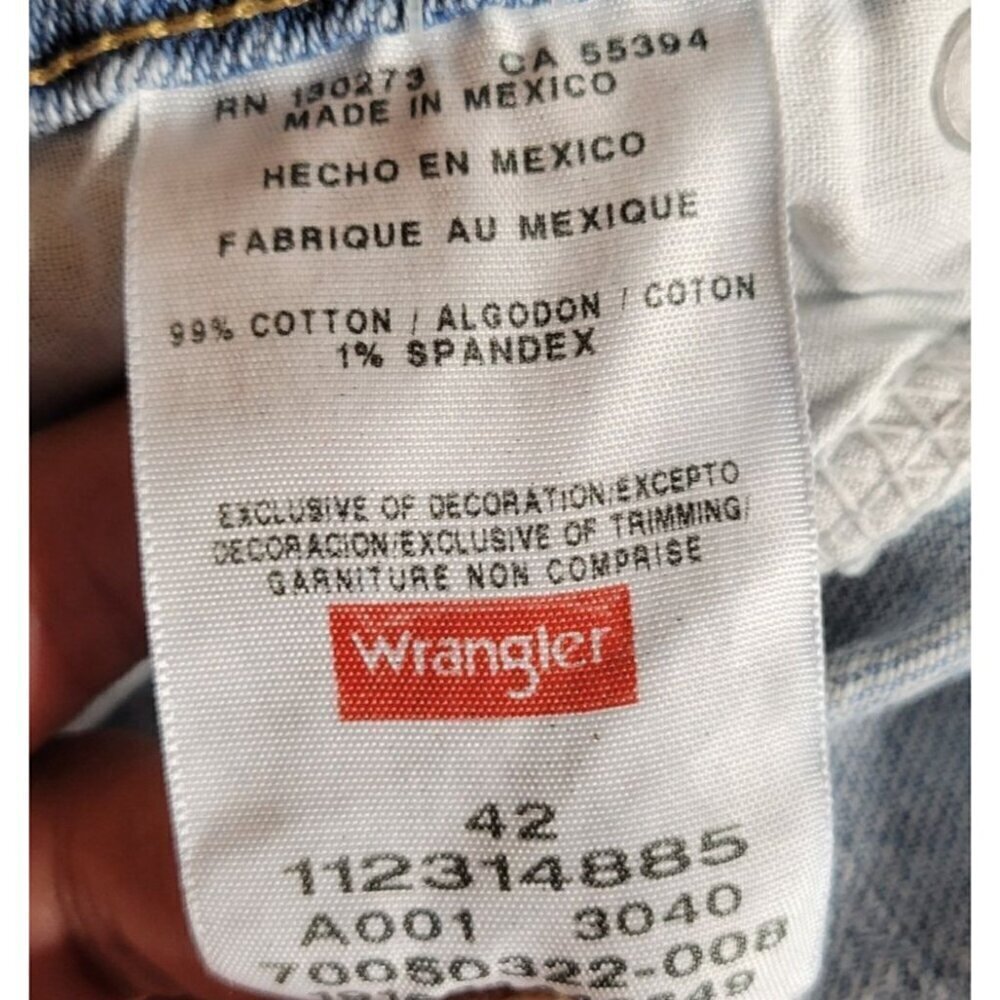 Wrangler Light Blue Denim Men's Shorts - Size 42 - Picture 5 of 6